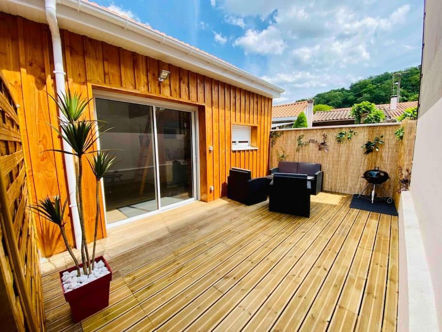 Chalet Cosy Secteur Calme Tram A 120 M Gare Aeroport Cenon Dış mekan fotoğraf